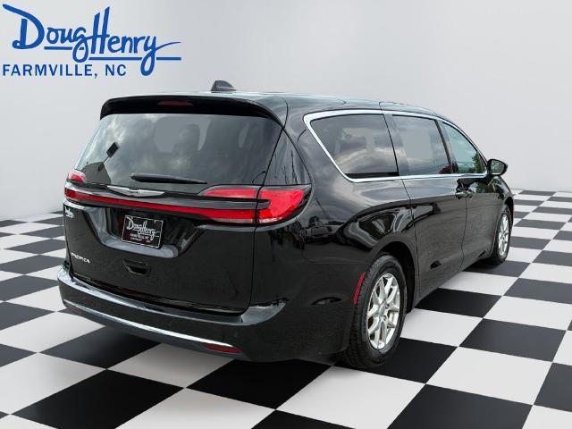 2024 Chrysler Pacifica - $22,573