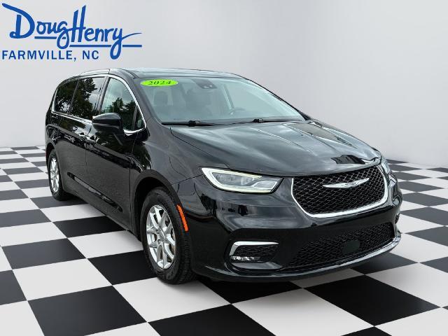 2024 Chrysler Pacifica - $22,573