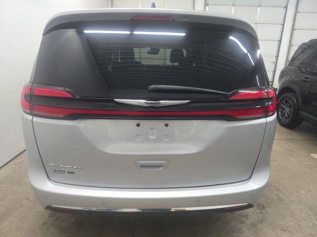 2024 Chrysler Pacifica - $24,197