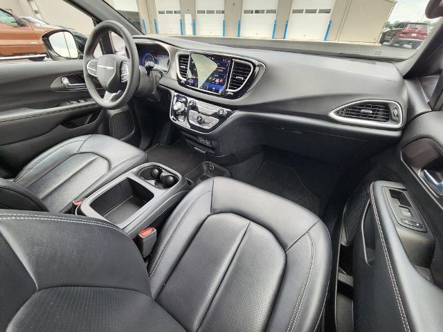 2025 Chrysler Pacifica - $29,246