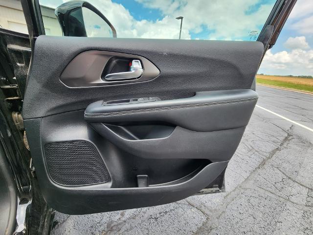 2025 Chrysler Pacifica - $29,246