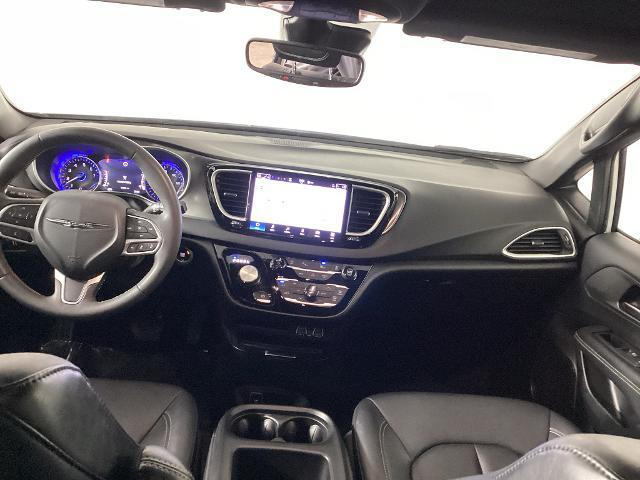 2025 Chrysler Pacifica - $25,995