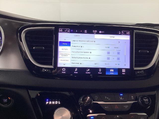 2025 Chrysler Pacifica - $25,995
