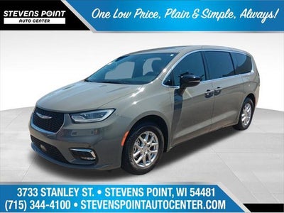 2025 Chrysler Pacifica Select 4DR Mini-Van