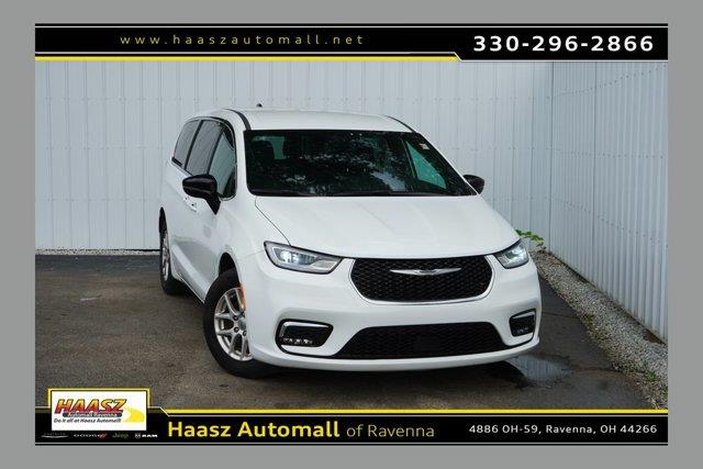 2025 Chrysler Pacifica - $21,300