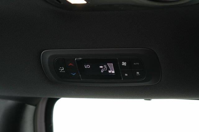2025 Chrysler Pacifica - $21,300