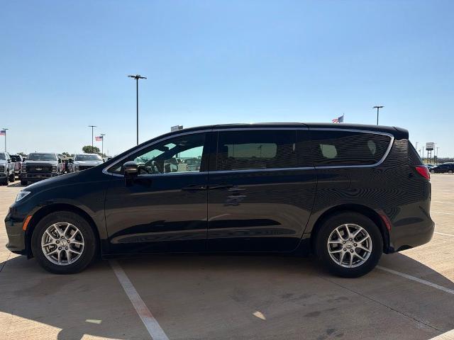 2025 Chrysler Pacifica - $21,804