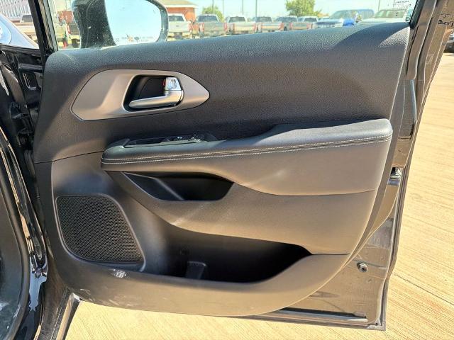 2025 Chrysler Pacifica - $21,804