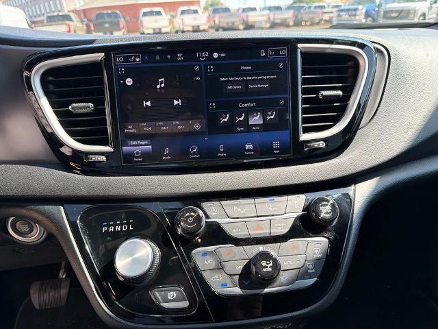 2025 Chrysler Pacifica - $21,804