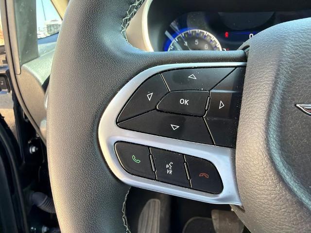 2025 Chrysler Pacifica - $21,804