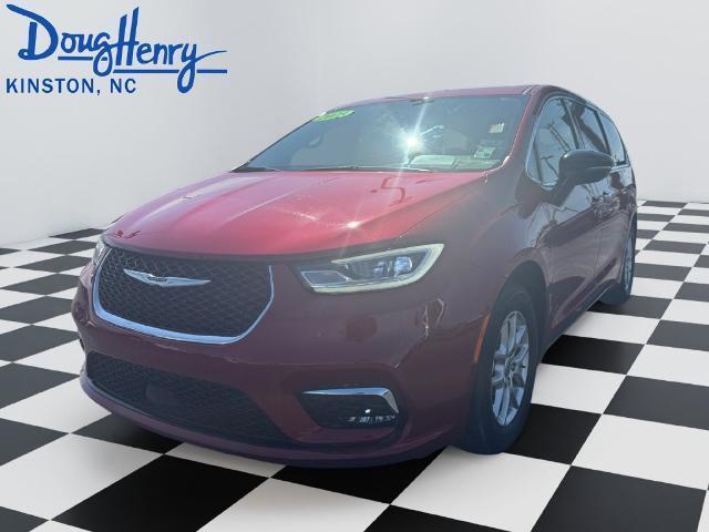 2025 Chrysler Pacifica - $24,954