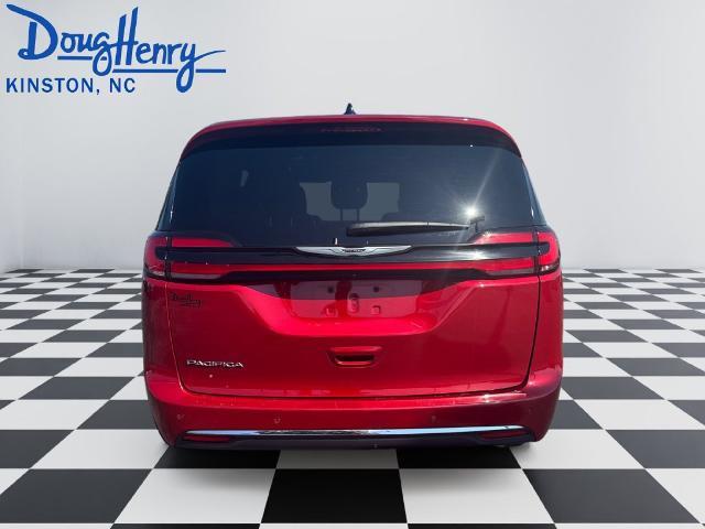 2025 Chrysler Pacifica - $24,954