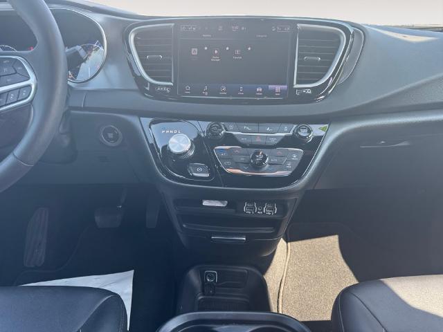 2025 Chrysler Pacifica - $24,954