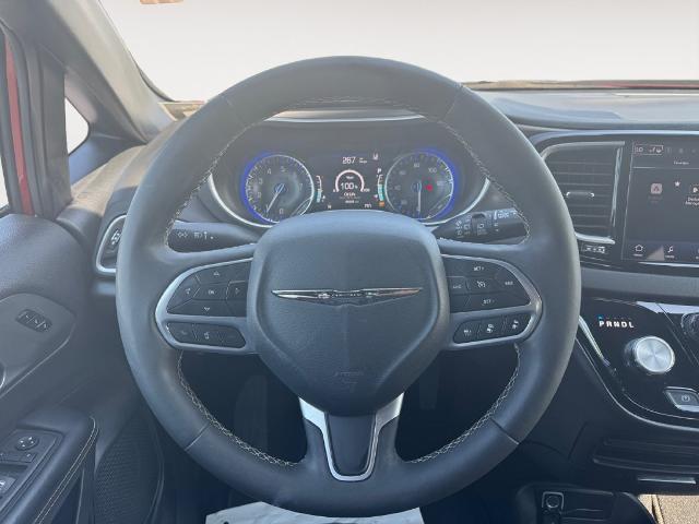 2025 Chrysler Pacifica - $24,954