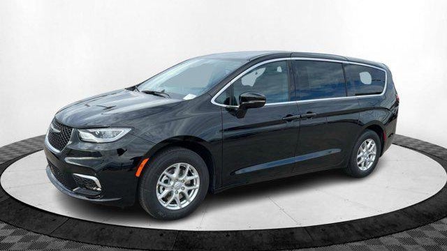 Preowned 2026 Chrysler Pacifica Select for Sale