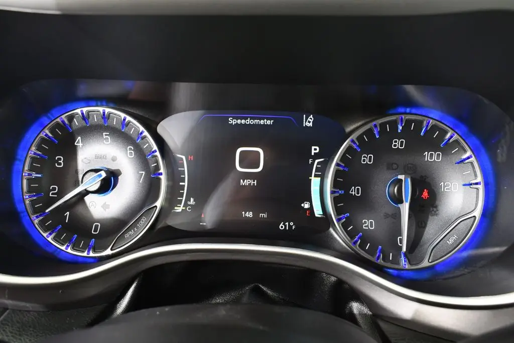 2026 Chrysler Pacifica - $61,900