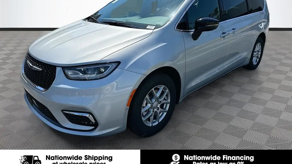 Preowned 2026 Chrysler Pacifica Select for Sale