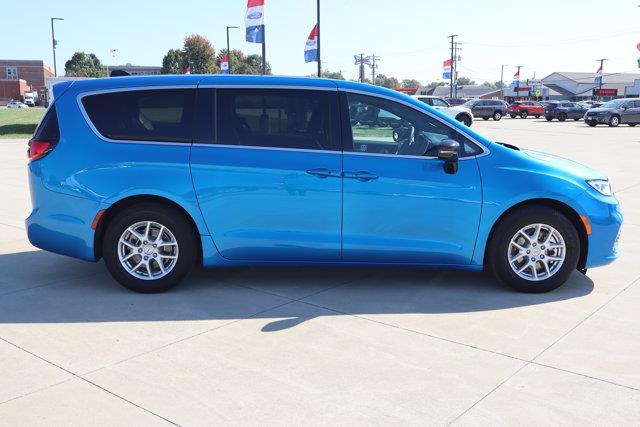 2026 Chrysler Pacifica