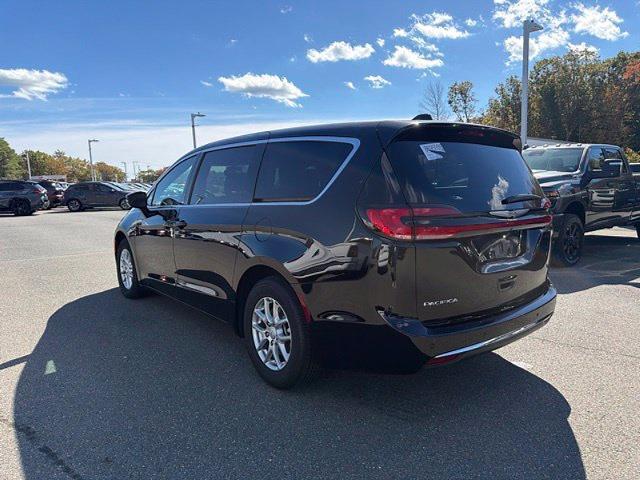 2026 Chrysler Pacifica - $29,904