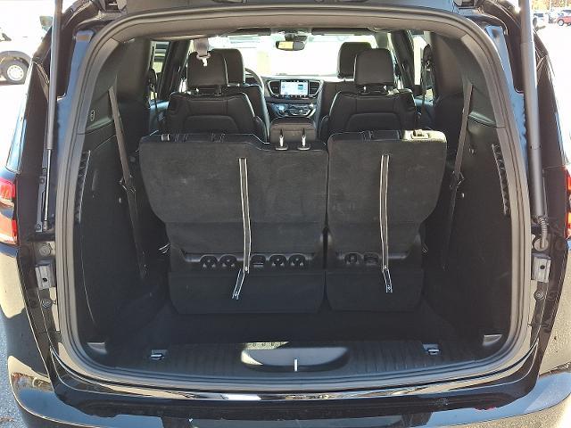 2026 Chrysler Pacifica - $28,883