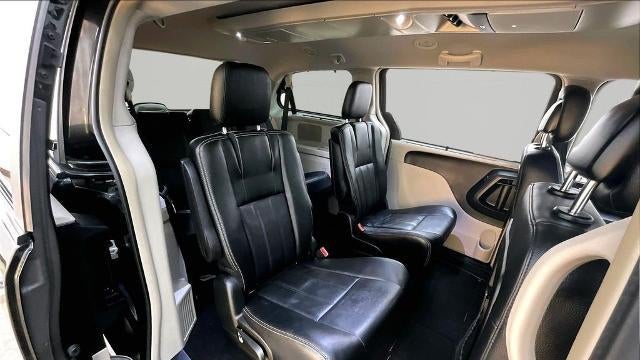 2015 Chrysler Town and Country Touring