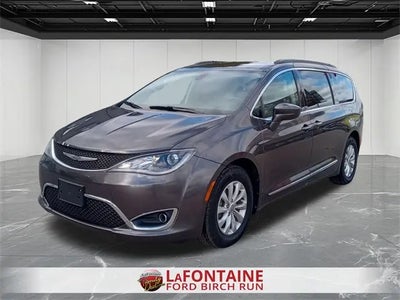 2017 Chrysler Pacifica Touring-L 4DR Mini-Van