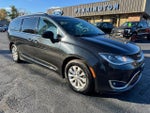 2017 Pacifica Thumbnail 9