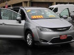 2017 Pacifica Thumbnail 18