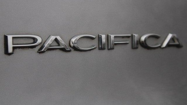 2017 Chrysler Pacifica Touring-L