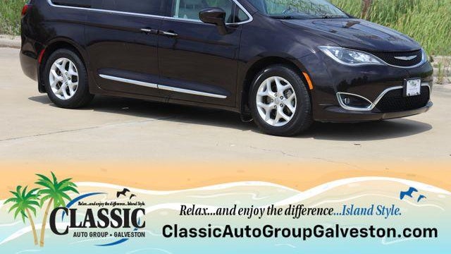 Preowned 2018 Chrysler Pacifica Touring L for Sale