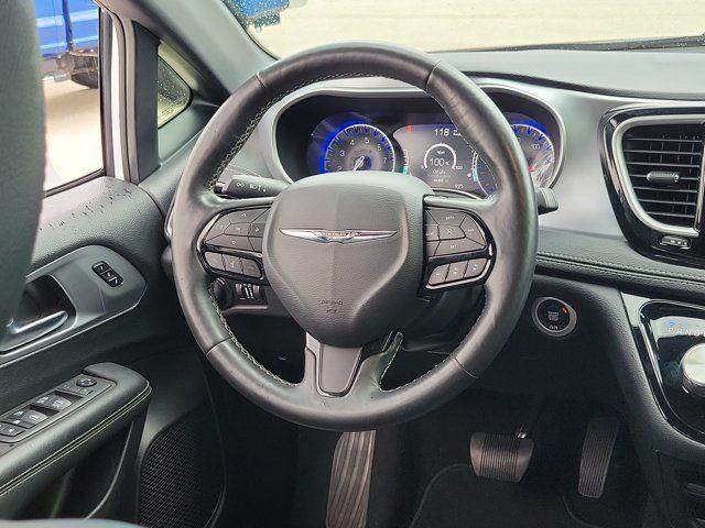 2021 Chrysler Pacifica - $20,789