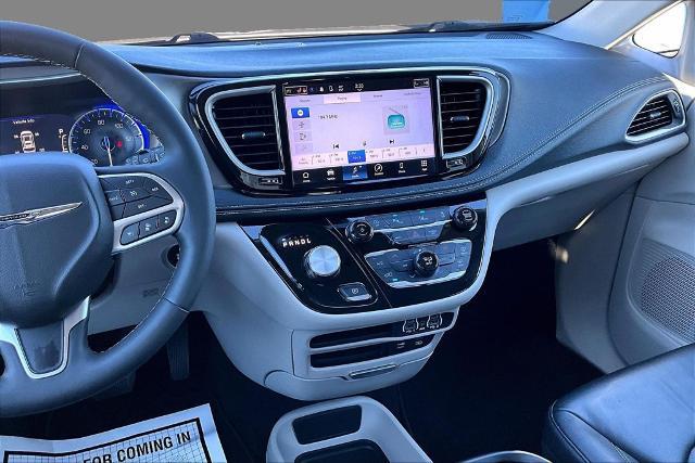 2022 Chrysler Pacifica - $24,078