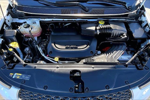 2022 Chrysler Pacifica - $24,078
