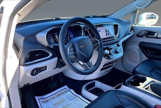 2022 Chrysler Pacifica - $24,078
