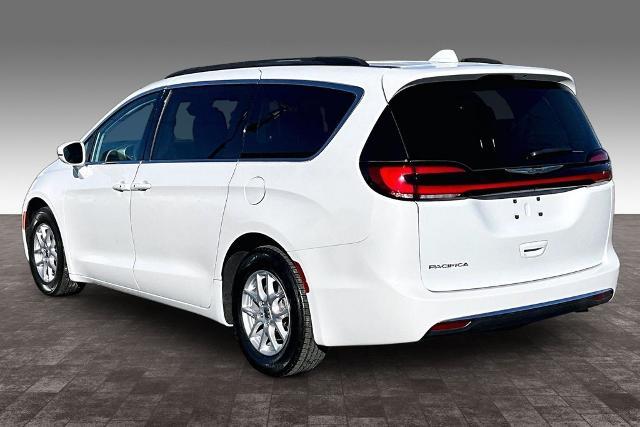 2022 Chrysler Pacifica - $24,078