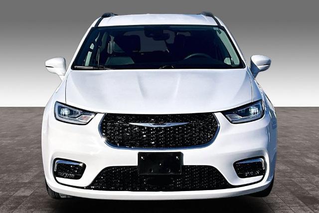 2022 Chrysler Pacifica - $24,078