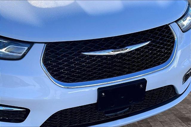 2022 Chrysler Pacifica - $24,078