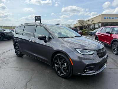 2023 Chrysler Pacifica Touring L 4DR Mini-Van