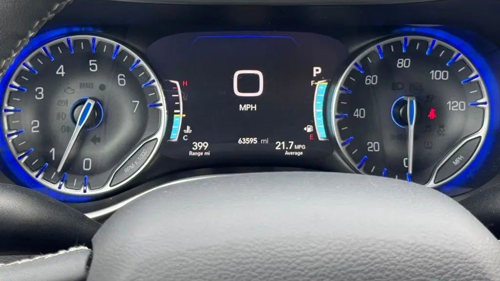 2023 Chrysler Pacifica Touring L