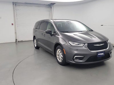 Photo of a 2023 Chrysler Pacifica Touring L 4DR Mini-Van for sale