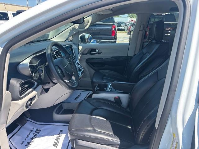 2023 Chrysler Pacifica - $20,555