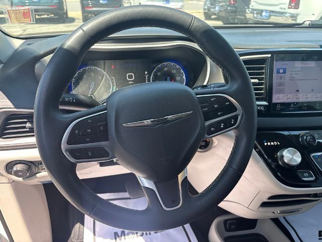 2023 Chrysler Pacifica - $20,555