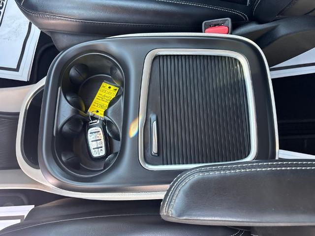 2023 Chrysler Pacifica - $20,555