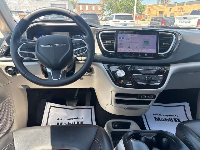 2023 Chrysler Pacifica - $20,555