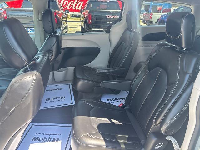 2023 Chrysler Pacifica - $20,555