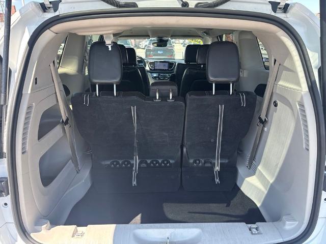 2023 Chrysler Pacifica - $20,555