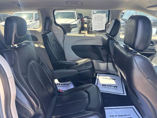 2023 Chrysler Pacifica - $20,555