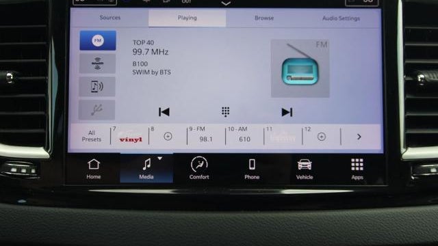 2023 Chrysler Pacifica Touring L