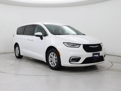 Photo of a 2023 Chrysler Pacifica Touring L 4DR Mini-Van for sale
