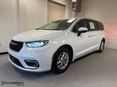 2023 Chrysler Pacifica Touring L 4DR Mini-Van